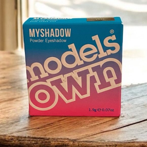 ⚫️ Models Own Myshadow Powder Eyeshadow Intense Color: 06 Dusk Matte - Picture 2 of 5